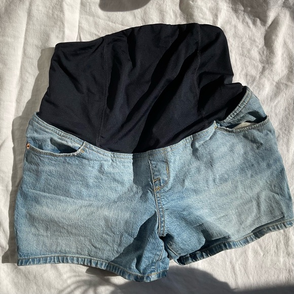 Isabel Maternity By Ingrid and Isabel jean midi shorts size 6 high wasted - Picture 1 of 6